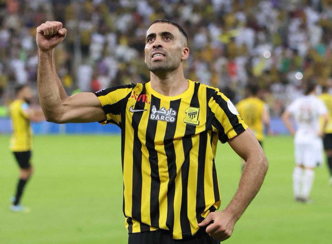 ||حمد الله ينفي رغبته في الرحيل عن الاتحاد ويؤكد تمسكه بالفريق