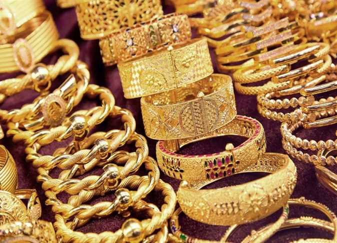 1523180_0||22-karat-gold-bangle-medium_249e5c774b5668401de82729e5b81f1c||11852665211493881220||62_Gold_Bangles_set_53756||40_22kt_Bangles_Gold_63326||17102023_062203