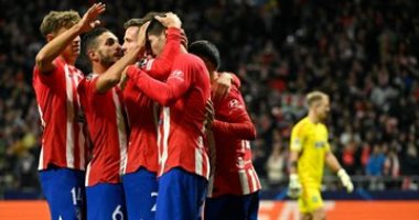 9883B618-62DE-4656-BE42-01E5BA4D06E5