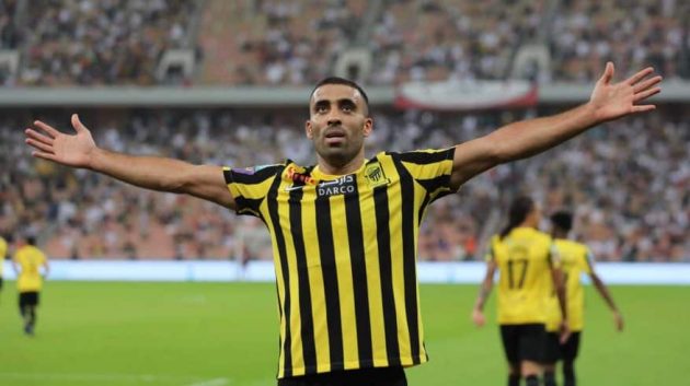 ||هل يرحل عبدالرزاق حمدالله عن الاتحاد للانضمام إلى الشباب؟