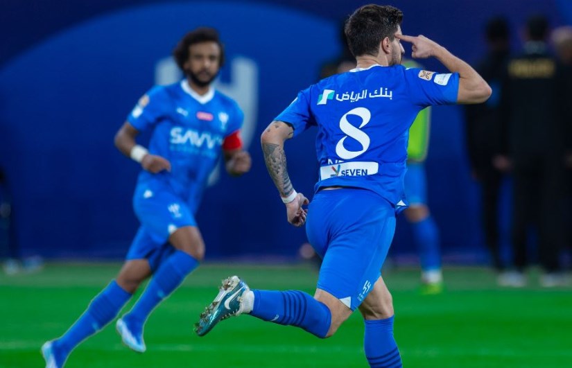 الهلال