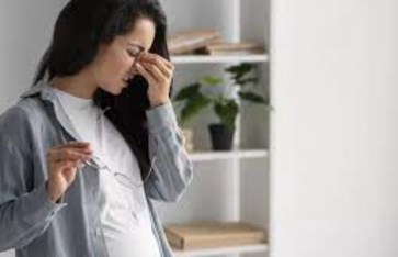  رحلة الحمل: كيف يؤثر على توازنك ومتى تُصبح العناية الفورية ضرورية؟