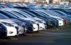 سوق السيارات