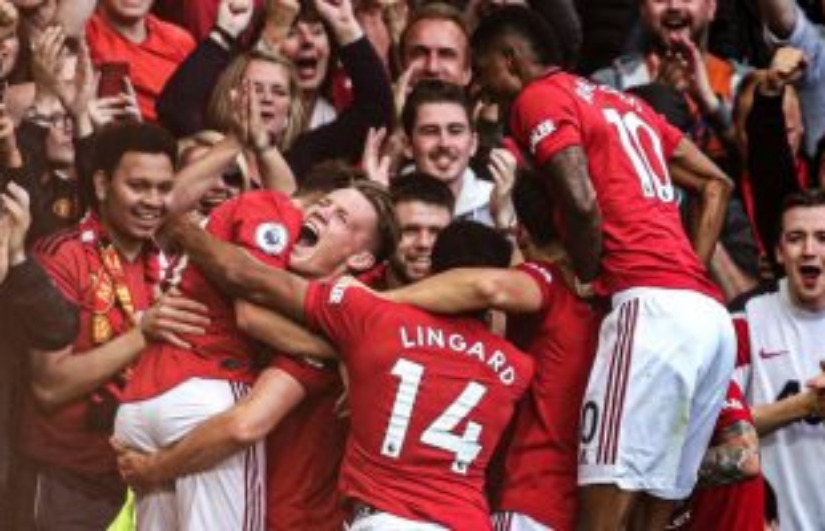 مانشستر يونايتد  مانشستر يونايتد