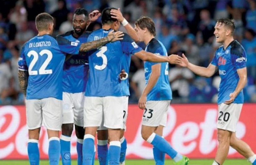 نابولي نابولي