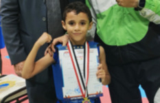 البطل احمد محمود 