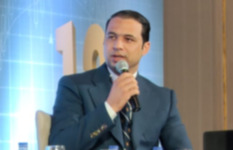 رجل الأعمال علي سالم 