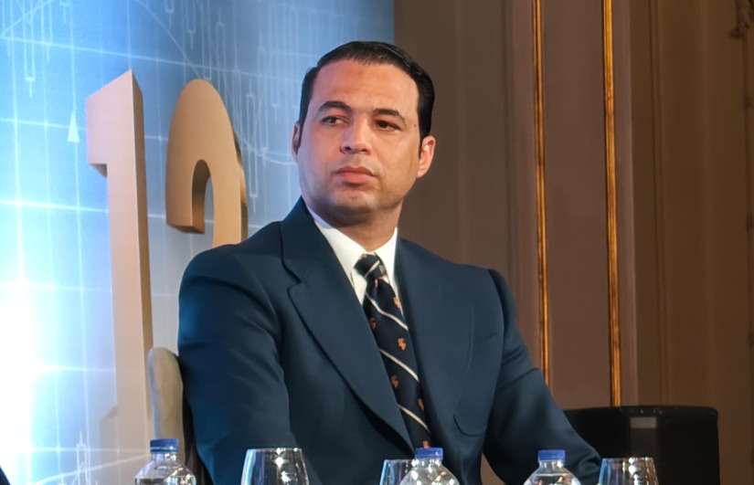 رجل الأعمال علي سالم 