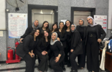 طلاب الفرقة الرابعة بقسم الإذاعة والتلفزيون – شعبة اللغة الإنجليزية، بكلية الإعلام جامعة القاهرة